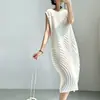 Vestido Miyake con Textura de Alta Calidad, Vestido Plisado, Sin Mangas, Corte Holgado, Adelgazante, Adecuado para Citas y Vacaciones, Falda Irregular