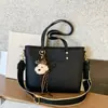 Bolso Tote de Gran Capacidad Nuevo 2026 para Mujer, Bolso de Hombro Elegante y Sencillo para el Trabajo, Bolso de Hombro de Nicho para Dama