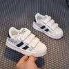 Tênis Casuais Novos de Bico de Concha para Crianças Primavera e Outono Sapatos Brancos para Meninas para Todas as Estações Tênis Esportivos com Velcro para Meninos