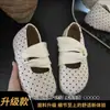Zapatos Casuales Nuevos de Primavera y Otoño Estilo Vintage de Lunares sin Cordones, Cómodos Zapatos Mary Jane para Mujer, Diseño de Correa Baja para Uso en Exteriores