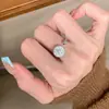 Anillo de lujo ligero, nicho, estrella de alta gama, perla y circonita cúbica para mujer, exquisito y moderno, anillo abierto ajustable