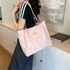 Bolsa Grande de Alta Qualidade para o Dia a Dia de Mulheres 2026 Novo Modelo Bolsa de Aula para Estudante Universitário Bolsa Tote Versátil Casual de Ombro