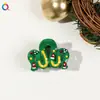 Qiyue Pinza Navideña de Acrílico Transfronteriza para el Cabello Femenina Dibujo Animado Papá Noel Hombre de Jengibre Pinza de Tiburón Navideño