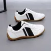 2026 Estilo Caliente Retro Casual Deportivas Zapatos de Skate Cómodos Cortez Zapatos Estilo Coreano Súper Atractivos Suela Plana Zapatos de Entrenamiento Alemanes HY001