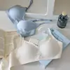 Nova Roupa Íntima de Verão para Mulheres com Seios Pequenos, Sutiã Push-Up Sem Aro, Anti-Queda, Retrator de Seios, Sutiã Fino Confortável para Meninas