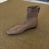 Botas de Cuña Estilo Francés Punta Cuadrada Delgadas 2026 Otoño/Invierno Nuevas Botas Cortas Planas Versátiles Botas Retro de Terciopelo para Mujer