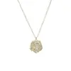 Collar de Flor de Circonita de Doble Capa Texturizado Nuevo para el Uso Diario de Mujeres, Compañeros de Clase y Amigas Diseño de Regalo Colgante de Lujo Ligero