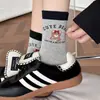 Meias de outono e inverno com estampa de urso de desenho animado e listras retrô, de comprimento médio para mulheres, versão coreana, fofas, estilo japonês ins, meias longas empilhadas, atacado