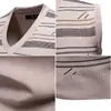 Nuevo suéter chaleco casual para hombre transfronterizo 2026, moderno top de punto a rayas con cuello en V