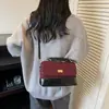Bolso de Mano de Alto Valor Transfronterizo Bolso Tote Pequeño para Mujer Nuevo Estilo Primavera 2026 Bolso Cuadrado Pequeño Bolso Cruzado de Hombro Simple Moderno