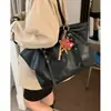 Bolsa Retrô Transfronteiriça Feminina de Grande Capacidade para o Dia a Dia 2025 Nova Moda Bolsa Tote de Ombro Bolsa Simples de Axila