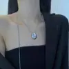 Moda Europeia e Americana Pingente Oval de Gota d'Água de Prata Colar Longo com Personalidade Exagerada, Simples e Versátil, Corrente de Suéter Rasgável