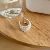 Anillo de Flor de Perla Estilo Francés con Fragmentos de Cristal con Cuentas, Anillo Ajustable, Suave y Único, Anillo Versátil para el Dedo Índice