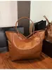 Bolsa Tote Casual da Moda, Bolsa de Ombro Retro Tendência Estilo Coreano de Grande Capacidade, Bolsa de Braço Versátil e Estilosa de Alta Qualidade para o Dia a Dia