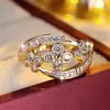 Anillo Ajustable para Dedo Índice de Dama Estilo Japonés y Coreano Anillo de Flor de Circonita Incrustada en Cobre Venta Caliente Transfronteriza Joyería de Mano Anillo de Dedo Venta al por Mayor