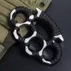 Tigre Colorido Cruzamento de Dedos Transfronteiriço Defesa Pessoal Legal Junta de Quatro Dedos Suprimentos de Defesa Pessoal Arma Fivela Martelo Quebra-vidro Punho de Ferro Tigre