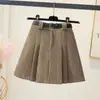 Falda Plisada de Pana Marrón para Mujer Otoño e Invierno Cintura Alta Línea A Lana Falda Corta Cubre Cadera Pequeña Aspecto Delgado Falda de Paraguas