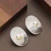 Pendientes de Perla con Textura Espiral Única para Mujer, Pendientes Metálicos Ovalados de Lujo Ligero de Alta Gama, Pendientes Versátiles para el Día a Día