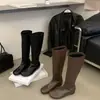 Botas de Caballero de Punta Cuadrada Estilo Coreano Pierna Alta para Mujer 2026 Otoño/Invierno Nuevo Diseño con Sentido Nicho Temperamento Adelgazantes Alargadoras Botas Largas