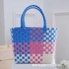Bolsa Pequeña de Plástico Tejido Cuadros Frescos, Canasta de Regalo Souvenir Tejida a Mano, Bolso Bandolera Cesta para Verduras, Bolsa para Vacaciones en la Playa junto al Mar