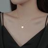 Collar de Marca Cuadrado Chapado en Oro, Diseño de Nicho Personalizado, Estilo Cool, Sentido del Diseño y Versátil, Simple Elegante, Cadena Clavicular