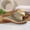 Novas Chinelos de Moda Tamanho Grande Solado Grosso Costura Boca de Peixe Europeu e Americano Comércio Exterior Chinelos Plataforma Femininos Chinelos Femininos
