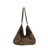 Bolso Tote de Viaje con Estampado de Leopardo Oxígeno para Mujer 2025 Otoño Nuevo de Alta Gama con Personalidad Bolso Cruzado de Hombro Único de Moda