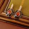 Pendientes Ovalados Geométricos Incrustados con Diamantes Vintage y Collar, Cadena para Clavícula de Lujo Ligero de Nicho, Juego de Joyería Retro