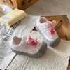 Tenis de Malla de Dibujos Animados para Niñas, Zapatos Transpirables Antideslizantes de Suela Suave para Niños de 3 a 6 Años, Zapatos de Entrenamiento Alemanes para Niños para Verano