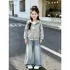 Moda Estilo Universitario Tendencia Conjunto Versión Coreana Sudadera con Capucha Chaqueta Lazo Jeans Conjunto de Dos Piezas Primavera y Otoño