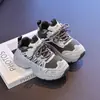 Tênis Esportivo Infantil Tênis Leve de Solado Macio para Corrida Meninos e Meninas 2026 Novo Primavera e Outono Malha Respirável Sapatos de Pai para Crianças