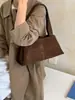 Bolso Tote Modelo Nuevo 2026 con Diseño Texturizado, Bolso de Hombro Único de Gran Capacidad, Bolso de Gamuza para Viajes Diarios para Mujer, Moderno y Versátil