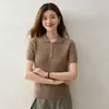 Novo suéter de caxemira outono/inverno para mulheres, com gola polo, design trançado, mangas curtas e uma camada interna estilo coreano, criando um visual sofisticado e elegante