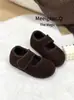 Oferta Especial Outono e Inverno 2026 Novas Pantufas Peludas Versáteis de Solado Grosso para Mulheres, Pantufas de Algodão Fechadas para Uso Externo, Estilo Retrô