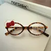 Subcultura Celebridad de Internet Espejo Lindo con Decoración de Lazo Gato Negro con Marco Estampado de Leopardo Gafas para Estilismo Sin Maquillaje Modernas