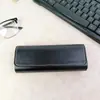 Estojo de Couro Artesanal Personalizado de Alta Qualidade para Óculos de Miopia, Simples, Portátil, Resistente à Pressão e Personalizável com Impressão