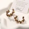 Pendientes Trenzados de Cuero Rojo Ancora con Anillo en C Estilo Retro Port Wave Edge Irregulares Pendientes Versátiles para el Trabajo