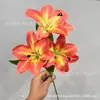 Lirio Hemerocallis Impreso en 3D Lirio Pequeño Artificial Decoración para el Hogar Boda Flores Artificiales Accesorios para Escaparates de Centros Comerciales Materiales Florales