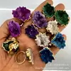 Venta caliente transfronteriza anillo de rodaja de flor de sol con agujero de cristal natural borde de ágata galvanizado anillo irregular colorido