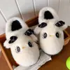 Lindas pantuflas de peluche de ciervo de algodón para mujer, otoño e invierno, cálidas, antideslizantes, de suela gruesa, con un diseño femenino, disponibles para dropshipping