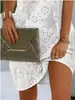 Moda de Verano 2025 Nuevo Llegado/Amazon Wisebay Vestido Blanco Bordado Hueco con Cuello en V y Corbata