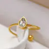 Anillo de Trébol de Cuatro Hojas de la Suerte para Mujer, Diseño de Nicho de Lujo Ligero, Anillo Ajustable Personalizado con Diamantes Brillantes, Exquisito Anillo Retro de Moda al por Mayor