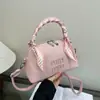 Nova Bolsa Transversal de Grande Capacidade para Mulheres 2026, Bolsa de Ombro com Design de Nicho Tendência de Verão, Bolsa de Mão Feminina Atacado