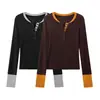Camiseta Confortável Costurada Estilo Coreano Falso Duas Peças Slim Fit Manga Longa Camisa Base T-shirt de Cor Blocada Aberta Estilo Francês Top Feminino