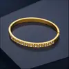Pulsera de Acero Titanio Cuadrado Pequeño Geométrico Tablero de Ajedrez con Circonita Incrustada Doble Fila Moda Versión Amplia Europea y Americana Simple para Mujer