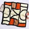 Bufanda de Terciopelo Popular Estilo Coreano Versátil Transfronteriza para Mujer en Otoño e Invierno Bufanda Cuadrada Multifuncional Chal Pañuelo para la Cabeza Cálido y Versátil Moda