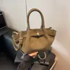 Diseño único bolsa de mano esmerilada 2026 moderna retro bolsa de ala plisada gran capacidad bolso de hombro debajo del brazo