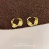 Sistema de color Maillard retro nicho minimalista de alta gama aretes de mariposa para otoño e invierno versátiles simples para el día a día