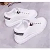Tenis Blancos para Mujer, Estilo Coreano, Zapatos de Malla Transpirables de Moda para Verano, Estilo de Primavera, Zapatos de Moda Populares