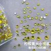 Diamantes Populares para Uñas de Fondo Plano Tamaño Mixto 1440 Brillantes Coloridos Fondo Plateado Diamantes Redondos Pequeños Accesorios Portátiles para Uñas
